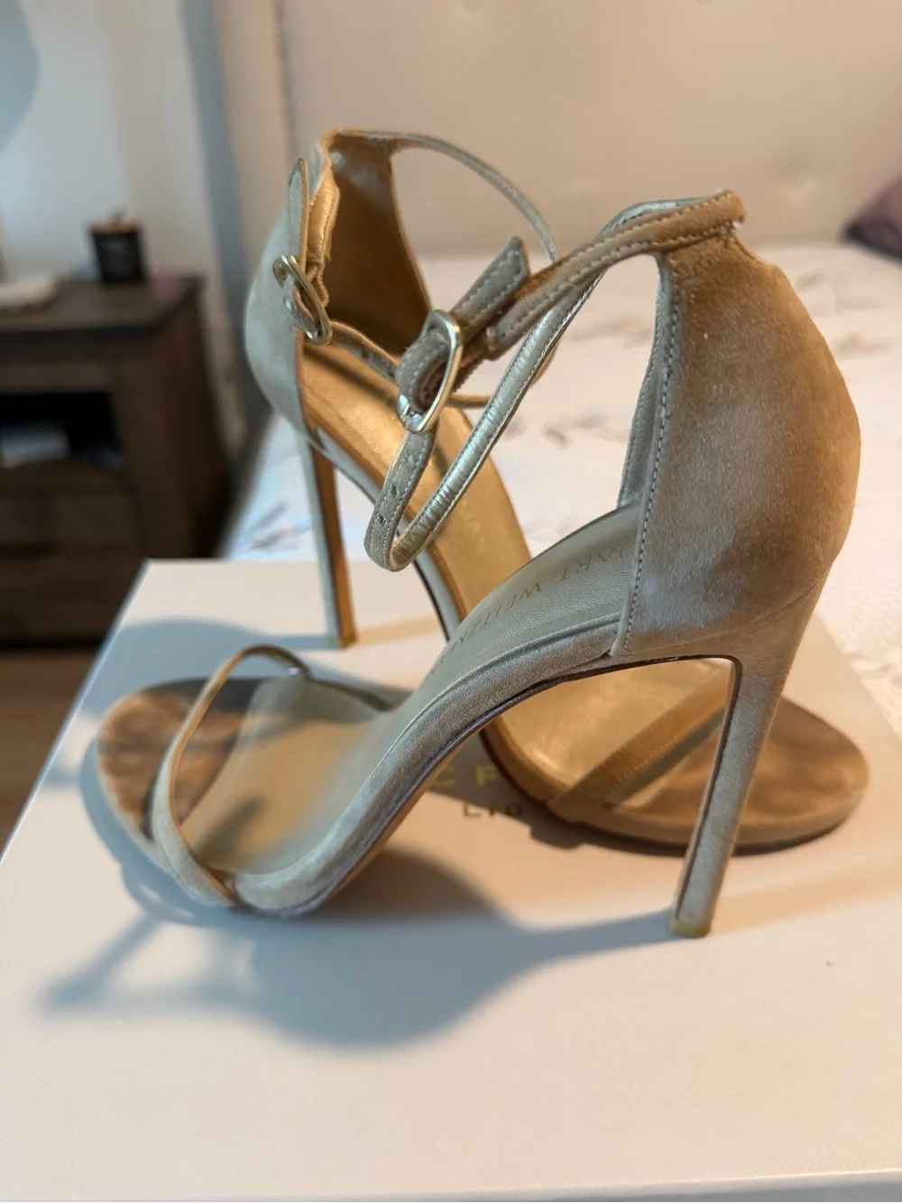 Stuart Weitzman Heels - Nudist tan suede